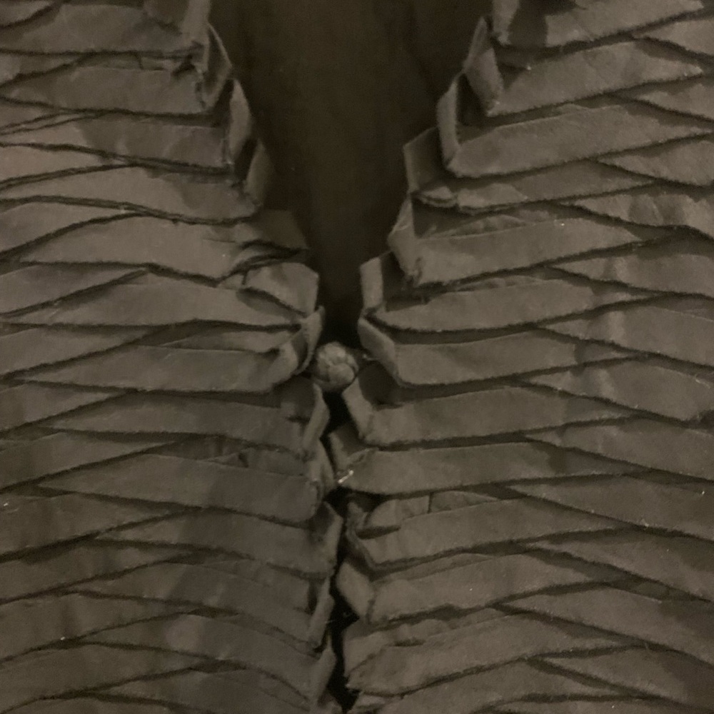 One button pleated jacket - Picture 3 of 4